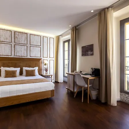 Il Belvedere Отель Торно