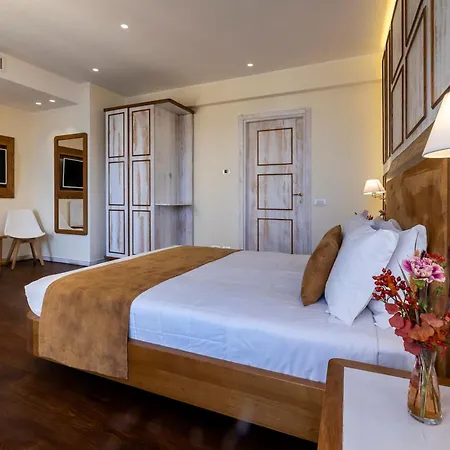 Отель Il Belvedere 4*