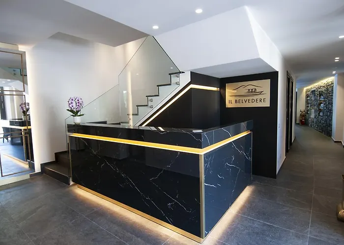 Otel Il Belvedere Torno